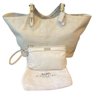 Coach Carly Cream Leather Bag and Wristlet